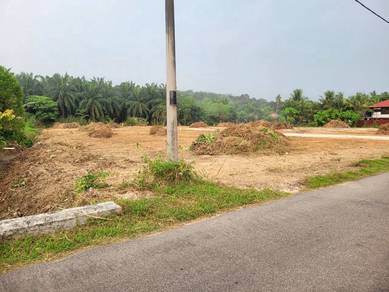 feature ad Tanah Lot Bangunan Suasana Kampung Dekat Tmn Paya Rumput Indah