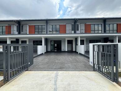 Brand New | 2 STOREY TERRACE CASIRA 3 @ Bandar Bukit Raja, Klang