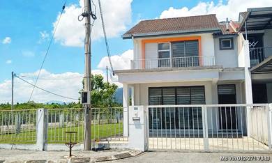 PR1MA KAMPAR Double Storey Corner Unit For Sale