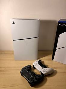 Ps5 Digital Slim Edition 1T + 2 controllers