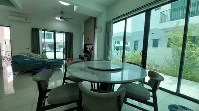Ecoworld Ashton Eco Horizon Terrace Intermediate Corner House Guarded