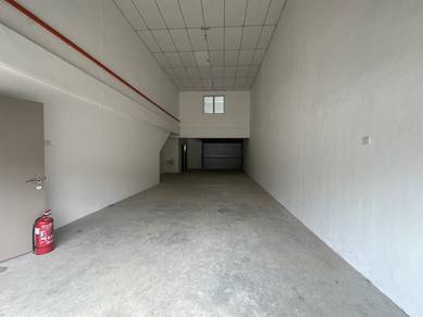 Salak south shop lot , cheras sungai besi