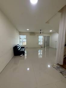 Taman Putra Pogun / 2 Storey / 4 Beds / Bukit Padang / Bundusan