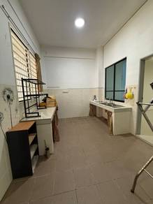 Taman Putra Pogun / 2 Storey / 4 Beds / Bukit Padang / Bundusan