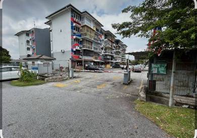 Rose Apartment,Tmn Bukit Indah Ampang Selangor
