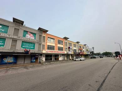 GROUND FLOOR @ Sagu 18 Taman Daya, Same row PUBLIC BANK, BELOW MARKET