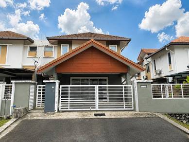 MURAH! Double Storey Semi D Anjung Suasana Bandar Seri Putra Bangi