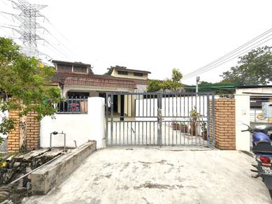 NEARBY UPM ‼️ 1 Storey Terrace, Taman Sri Serdang, Seri Kembangan