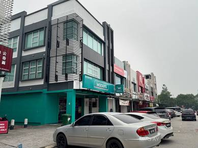 Ground Floor Shoplot at Eleven Avenue Bandar Bukit Raja for rent