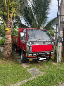 lori mitsubishi tipper 1 tan lorry