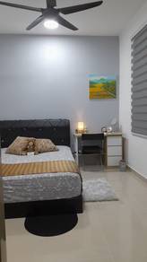 MENTARI COURT, NICE / CLEAN, For GIRL Unit / MEDIUM ROOM,Bandar Sunway