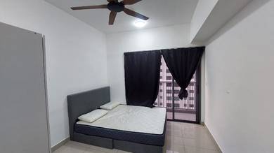 Room for rent (FEMALE ONLY)