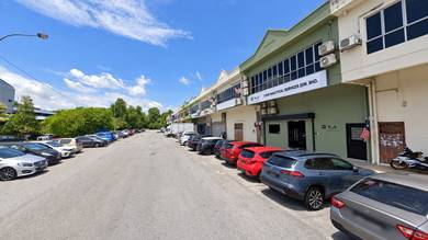 1.5 Sty Terrace Factory Larger Size 30x100 sqft @ Bandar Bukit Puchong