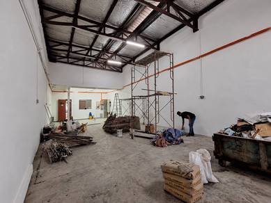 1.5-Storey Terrace Factory 25x80 sqft @ Meranti Jaya Puchong