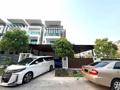 CORNER LOT 2.5 Storey Terrace Grande 2 Taman Nusaputra Timur