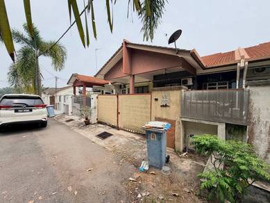 Single Storey Intermediate Terrace Taman Dato Hormat