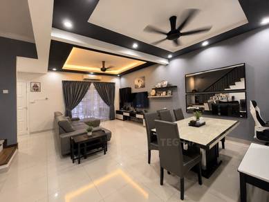 Tiptop Condition, Renovated Double Storey 22x70, Damai Residences