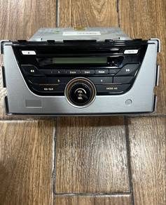 clearance Radio w Free Casing - 