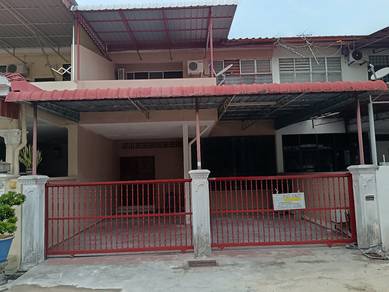 Rumah teres dua tingkat untuk disewa
