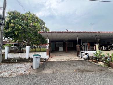 CORNER LOT Taman Putera Indah Teres Setingkat Below Market Value
