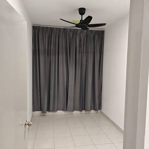 [ Partially Furnished ] Residensi Bukit Tiara , Seri Kembangan