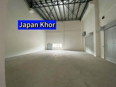 2.5 Storey Factory / Warehouse For Rent – Golden Gateway, Valdor