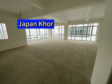 2.5 Storey Factory / Warehouse For Rent – Golden Gateway, Valdor