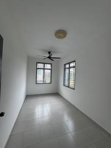 For Rent Durian Tunggal