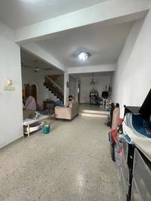 Double Storey Terrace House Jalan Bangau, Taman Berkeley, Klang