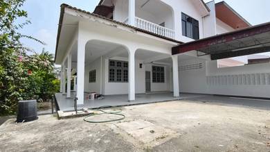 Taman Sentosa/ Jalan Songkit/ Double Semi-D/ New Renovated/Near Shop
