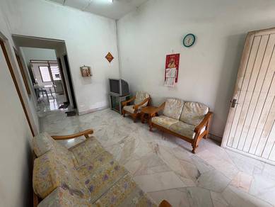 Pengkalan/Station 18/1 Storey /Fully Furnish/Fully Extended/Auto Gate