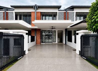 [FURNISHED] Double Storey Elmina Green 3 Shah Alam