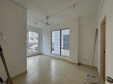Puncak Menggatal | Ground Floor | With Aircond & Water Heater