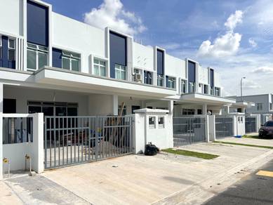 2-storey-Terraced-House-for-sale-Setia-Tropika-Johor