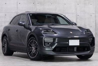 2025 BOOKNOW GREY/BEIGE HISPEC Porsche MACAN 4