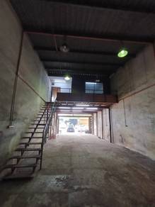 Subang Jaya Single Link Factory Warehouse with Upper Floor To Let