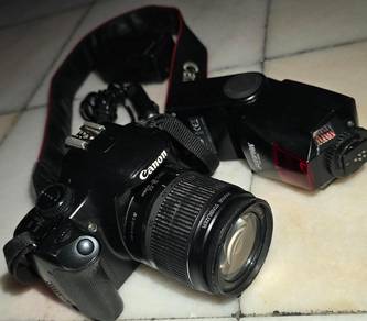 Canon EOS 450D DSLR Camera + 18-55mm Lens + Flash 