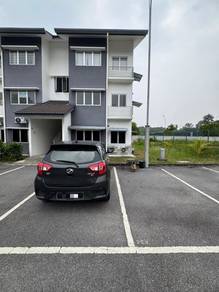 Partially Furnished VILLA ASTANA TOWN HOUSE, KAJANG