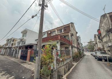 3-storey-Terraced-House-for-sale-Ampang-Selangor
