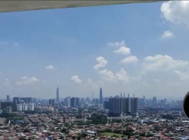 feature ad KL city  and mountain view wendy place