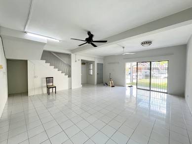 Freehold Kota Kemunung Bukit Rimau Corner 2Storey @Individual Title