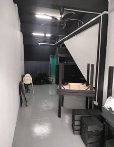 Kedai Separuh Skudai depan Umall