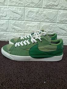 Uk7.5 Nike Blazer Low 77  Sneakers