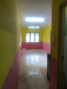Flora Damansara apartment Blok B Damansara Perdana kitchen cabinet