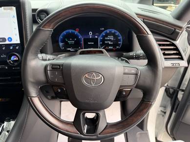 Toyota VELLFIRE 2.4 Z PREMIER (Unreg)