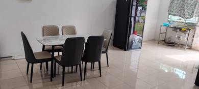 Taman Gunung Emas- 1 sty semi detached
