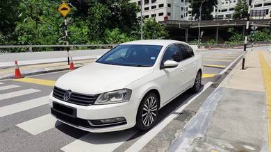 Volkswagen PASSAT 1.8 TSI (CKD) ENHANCED (A)