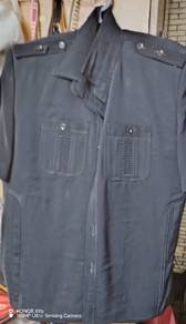 sepasang baju driver