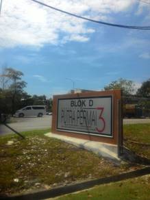 Taman Equine Ground Floor Shop For Rent