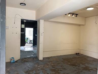 Taman Equine Ground Floor Shop For Rent